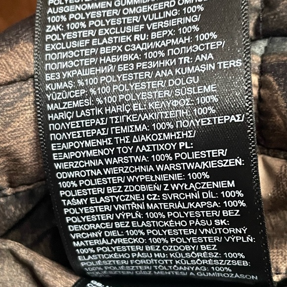 The North Face Kids' RVR Mt Chimbo Jacket Reversible Utility Brown Camo Size 6 - Picture 13 of 15